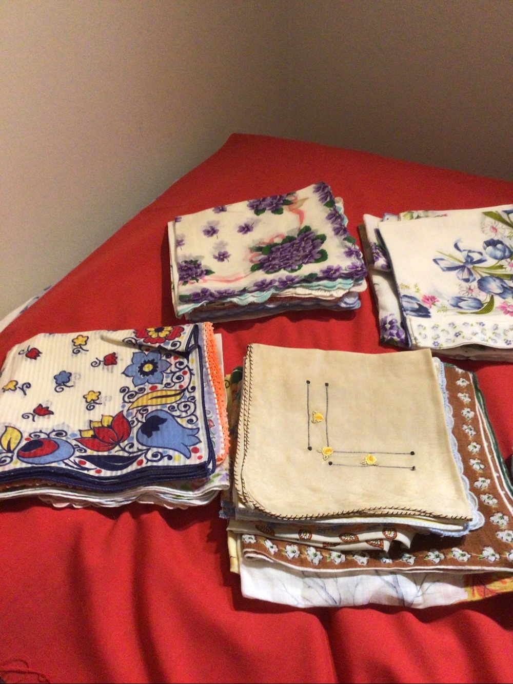 Vintage Hankie Handkerchief Lot of 125 + Nice Condition